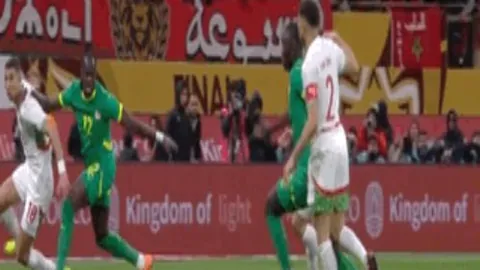 德国议会选举胜利悬念及组建新政府难题解析